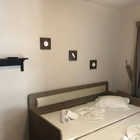 Lejlighedshotel Villa Mary 1 Skála Sotíros