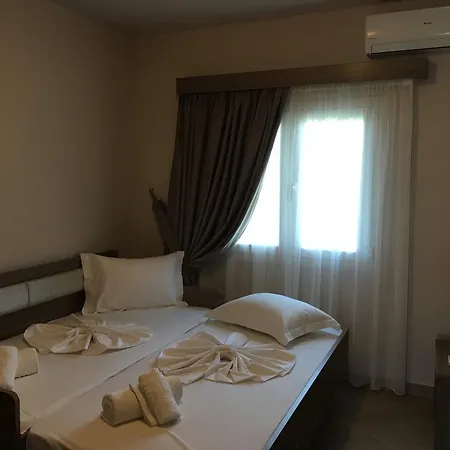 Apartahotel Villa Mary 1